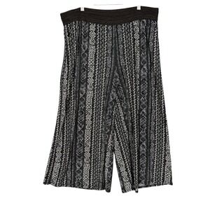 Fresh Laundry Wide Crop‎ Leg Pants Womens 2X Black White Geometric Crochet